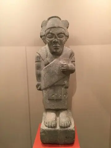 Statue potentially depicting Milcom or a deified Ammonite ruler as Milcom, 8th century BCE.